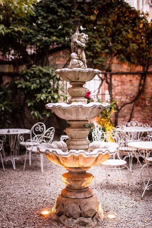 Hotel Flora Venice