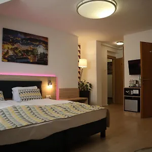 ellenőrizze a rendelkezésre állást