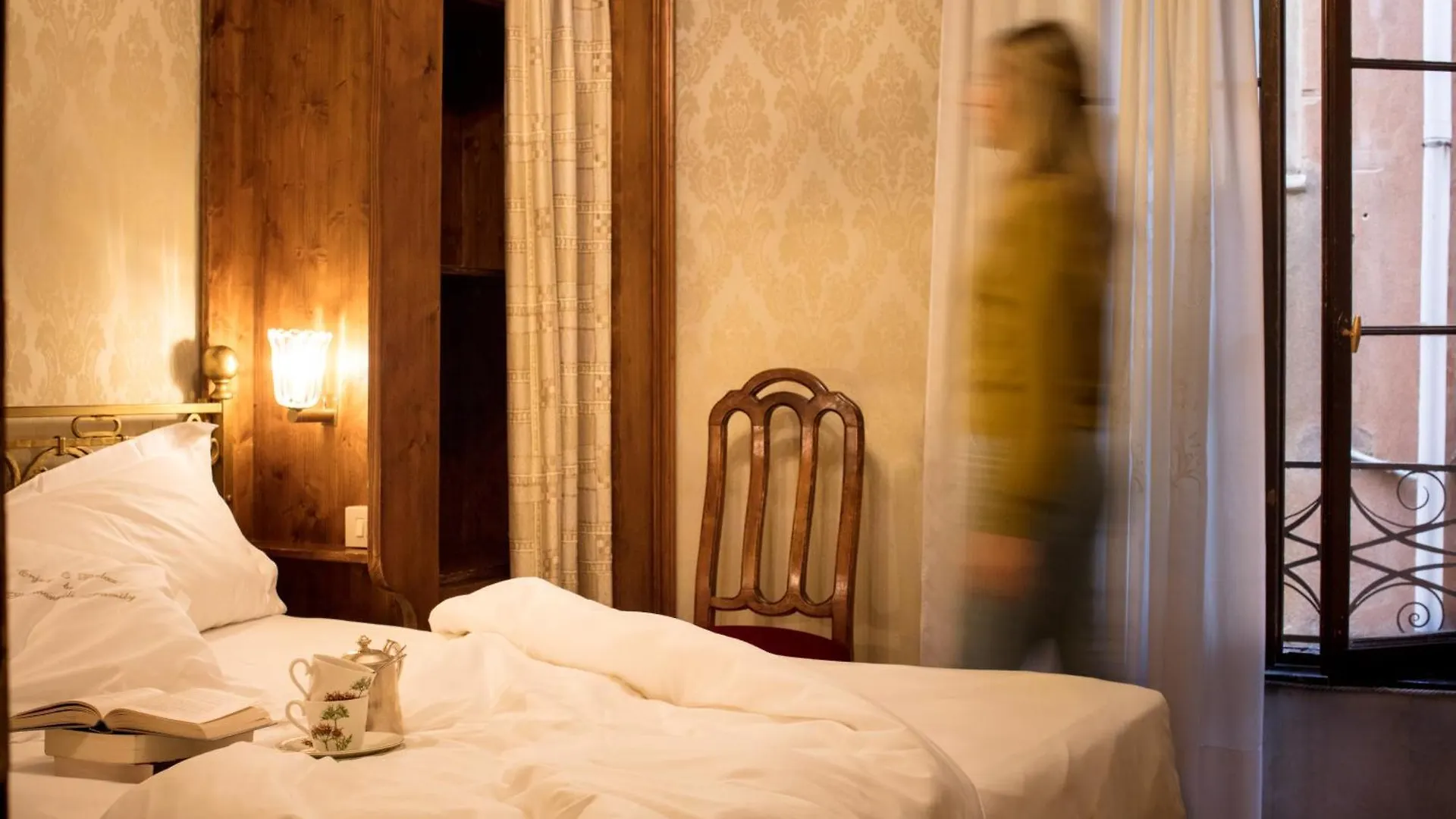 Hotel Flora Velence