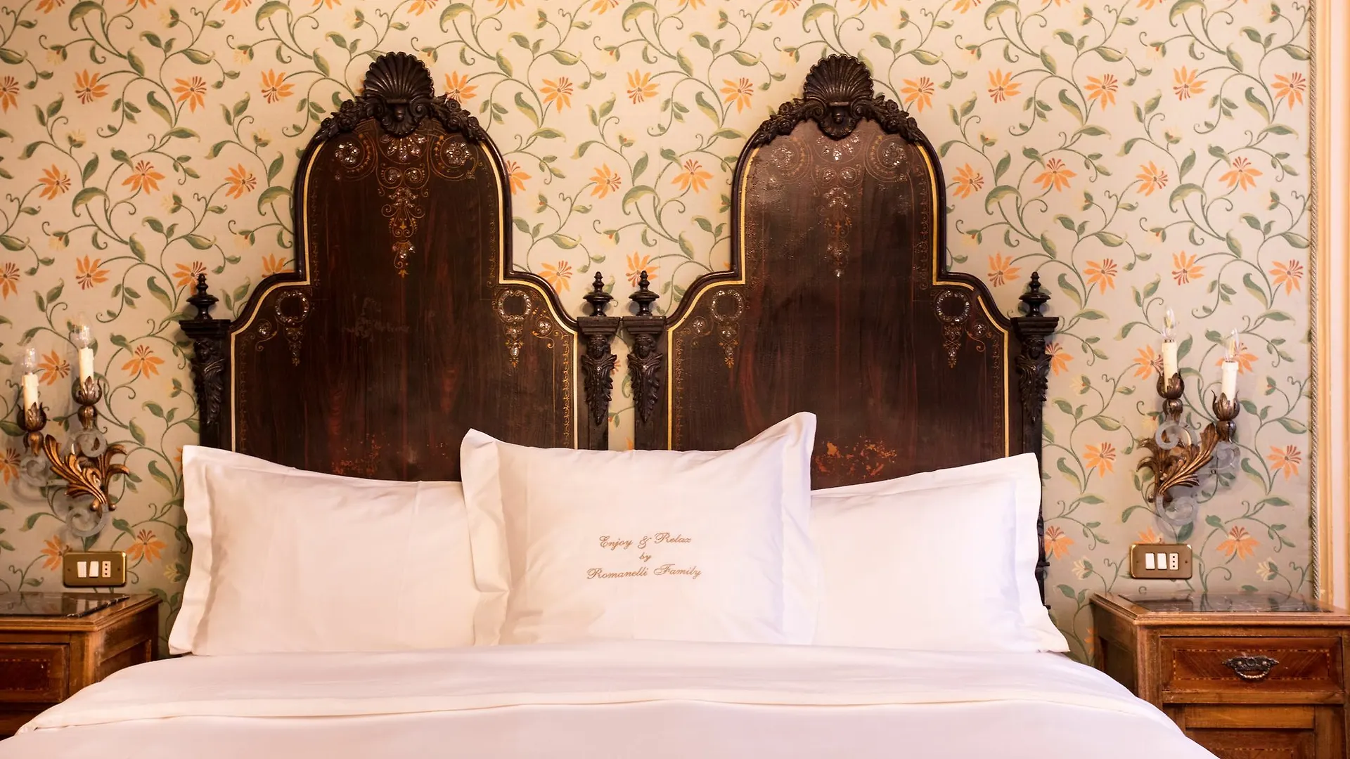 Hotel Flora Velence